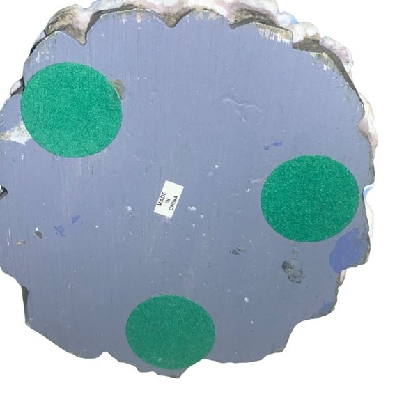 Cedar Creek Christmas Gentleman Caroler with Box - Picture 10 of 13